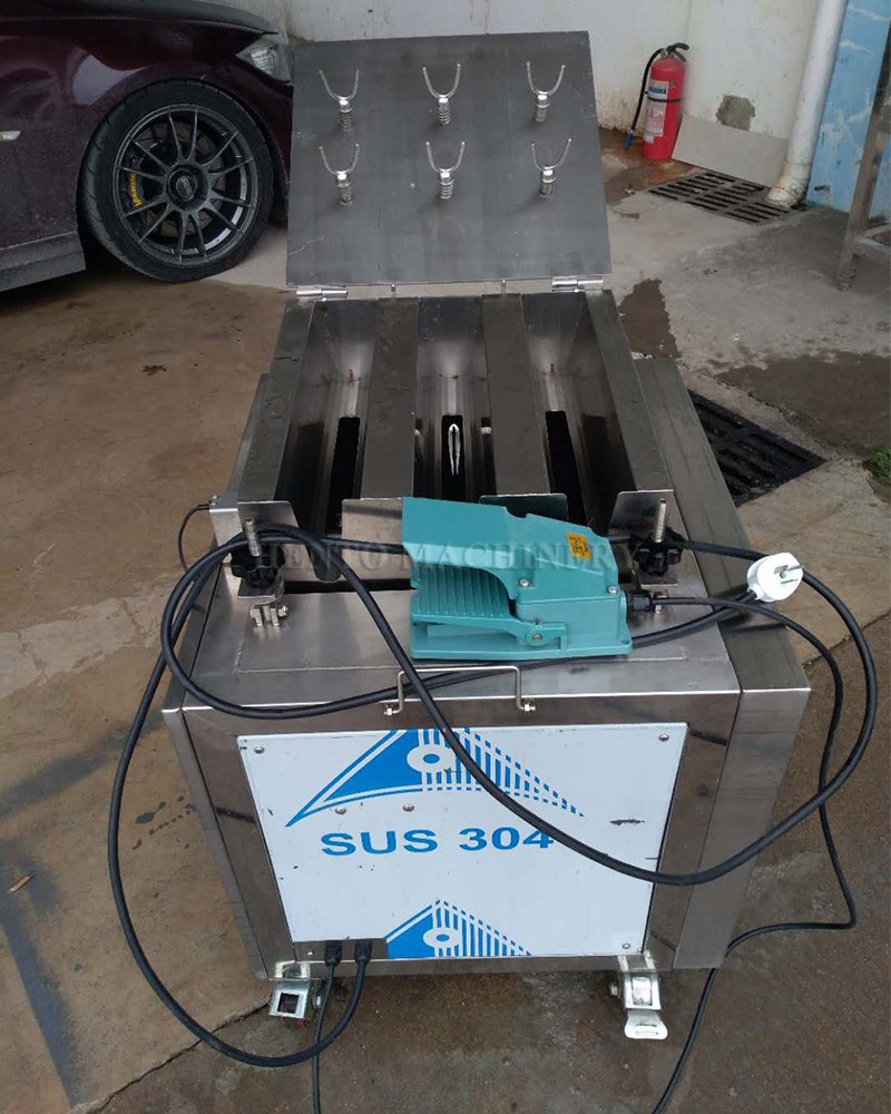 fish cleaning and gutting machine