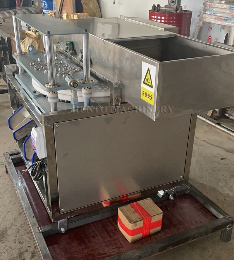 Red Dates Nuclear Remaval Machine