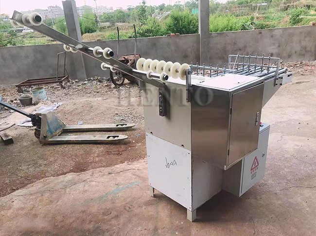 Dental Cotton Balls Making Machine Dental Cotton Balls Making Machine