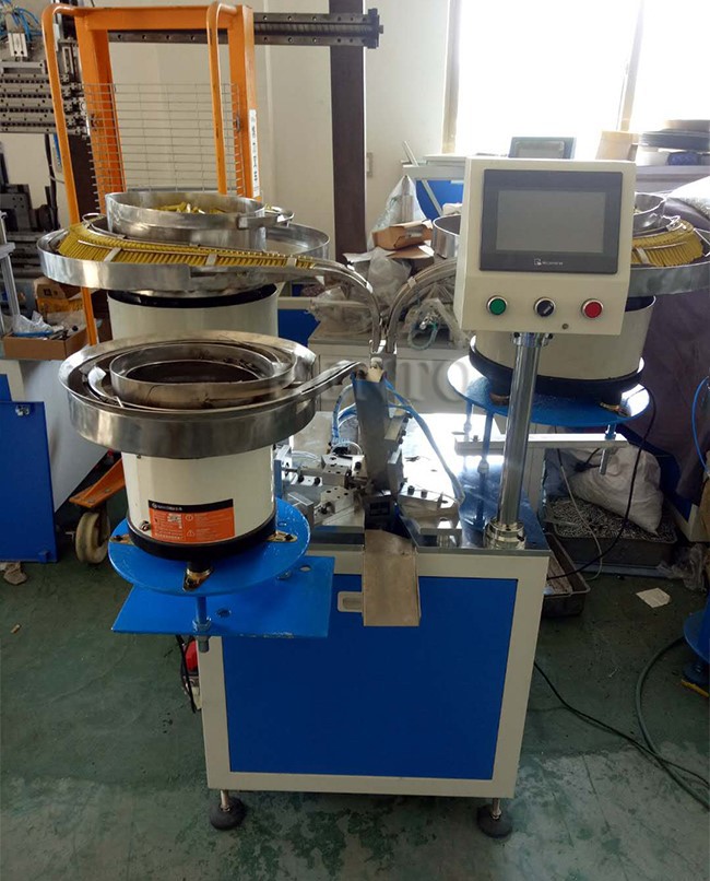 Plastic Clothespin Assembly Machine