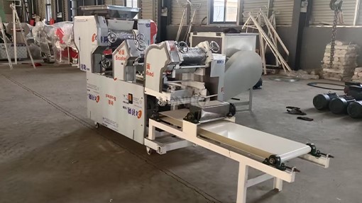 Making Machine Noodle