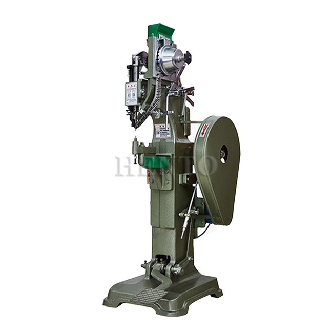 Automatic Pneumatic Riveting Machine