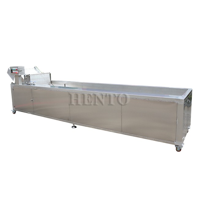 Brush Spray Cleaning Machine