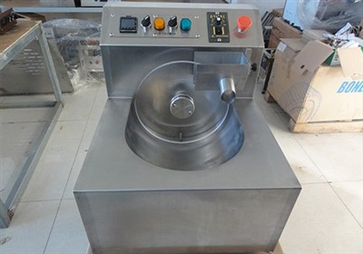 What is chocolate tempering machine?