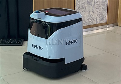 How to easily command your cleaning robot?