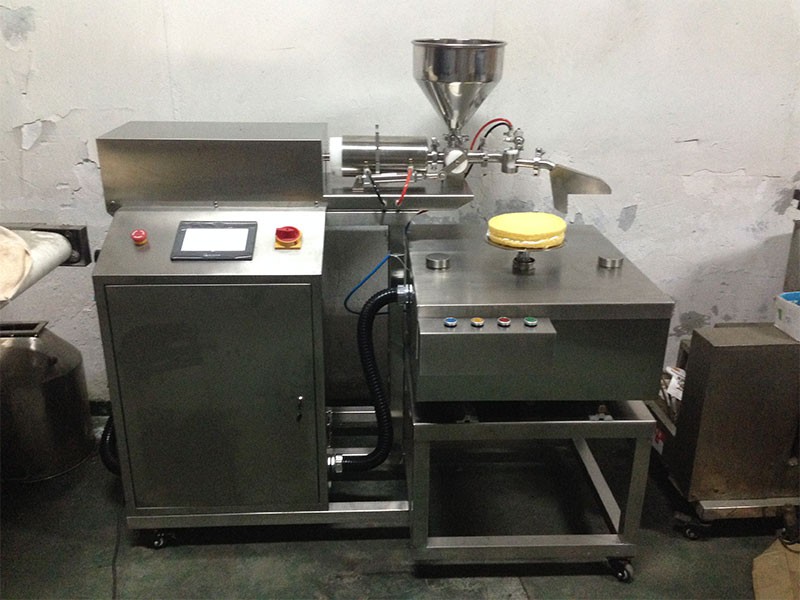 Cake Coating Machine02 Cake Coating Machine02