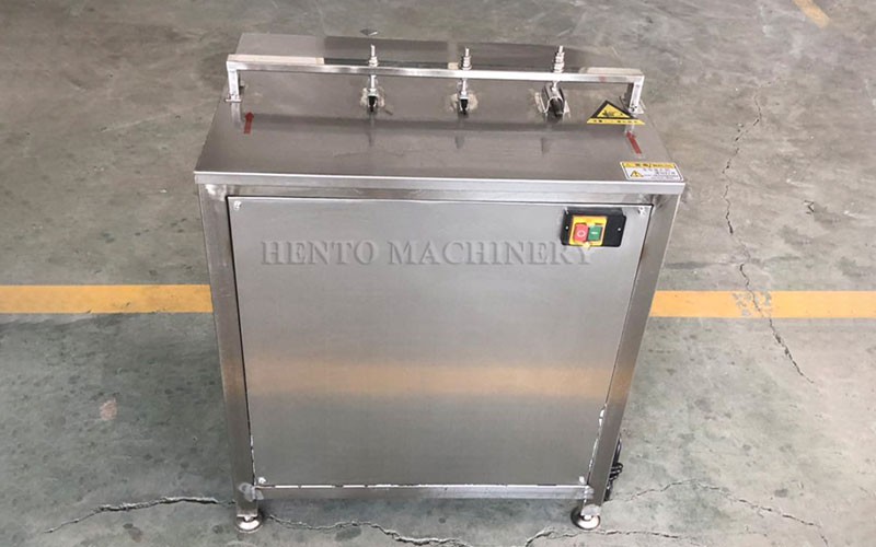 Chicken Feet Slitting Machine