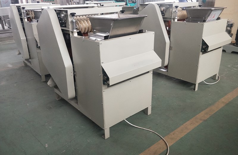 Wet Peanut peeling machine Wet Peanut peeling machine