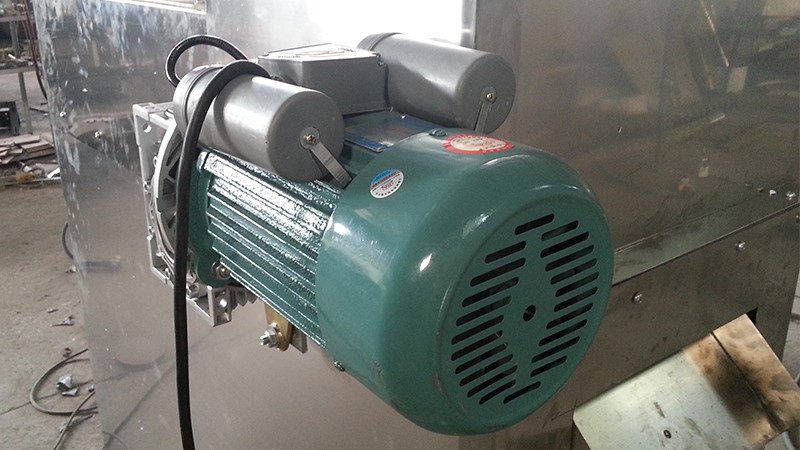 Peanut Cutting Machine Peanut Cutting Machine