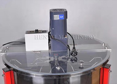 Honey Extractor Machine 6