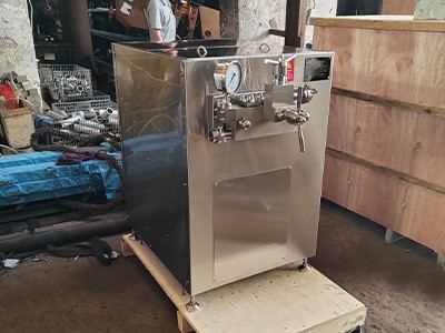 High Pressure Homogenizing Machine
