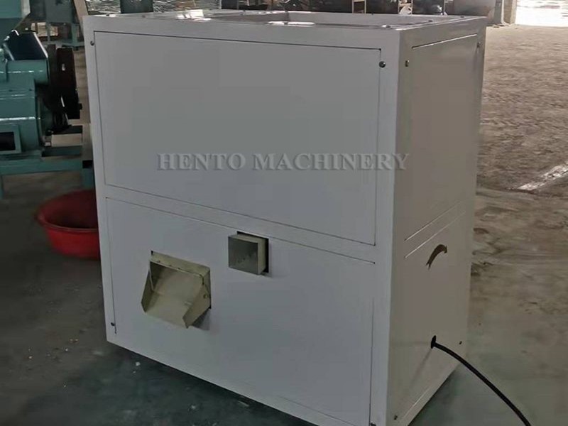 Soybean peeling machine