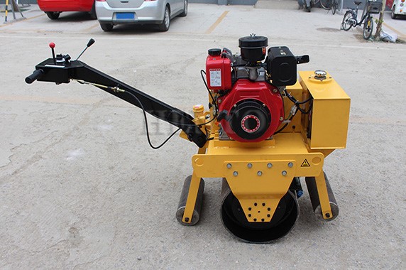 Road Roller Machine