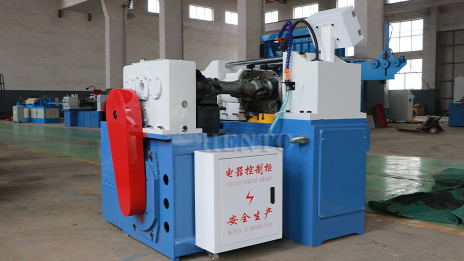 Thread Rolling Machine
