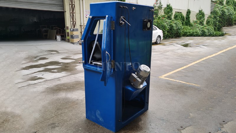 Wet Type Sand Blasting Machine