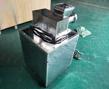 Pasta Extruder Machine