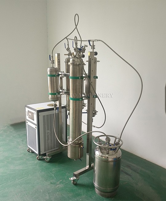 Essential Oil Extraction Machine