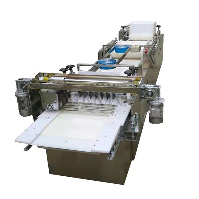 Peanut brittle shaping machine